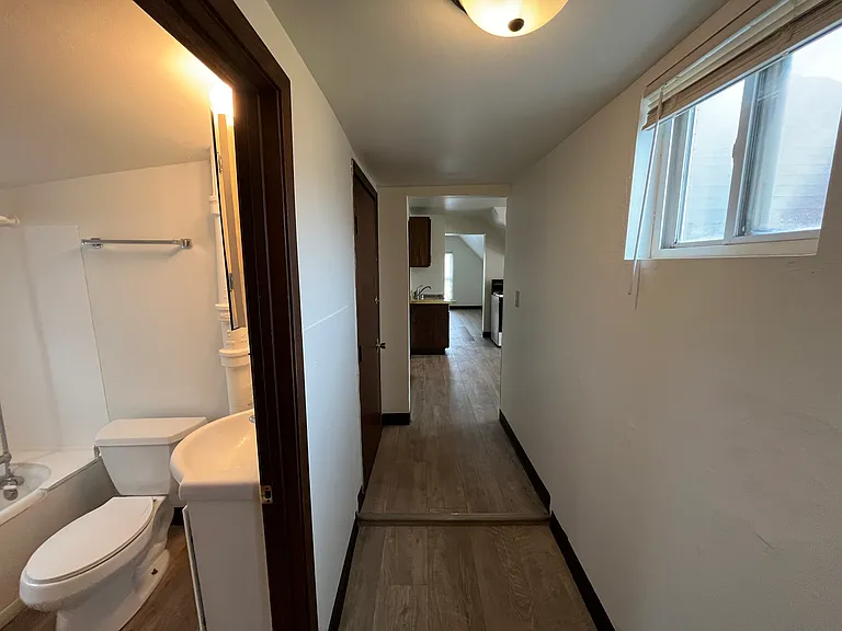 1011 Superior Ave #1011 — Photo 9