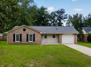 118 Highland Ave, Summerville, SC 29486