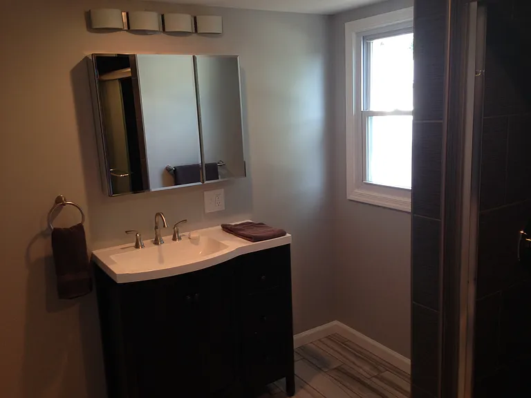 127 Dupont St — Photo 10