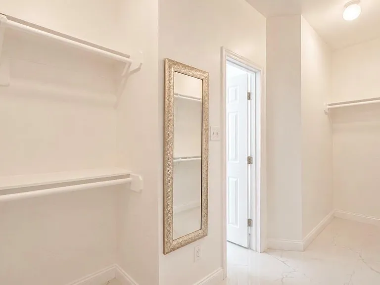 423 Blossomwood Dr — Photo 20