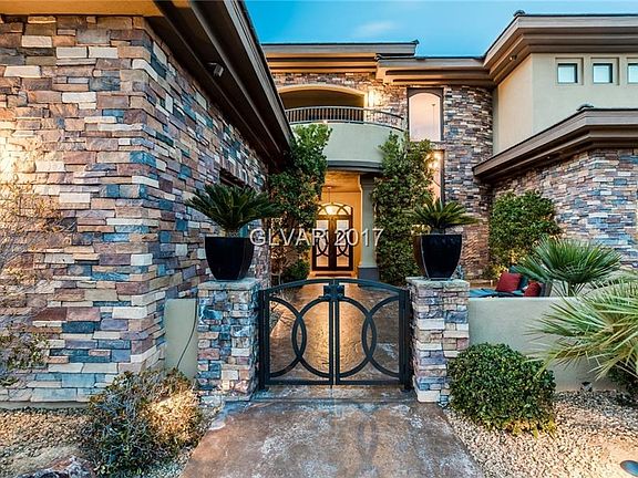 Courtyard Entry