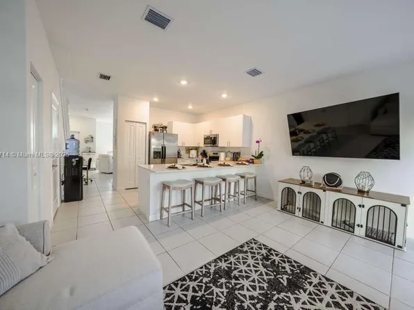 12869 SW 233rd Ter, Homestead, FL 33032