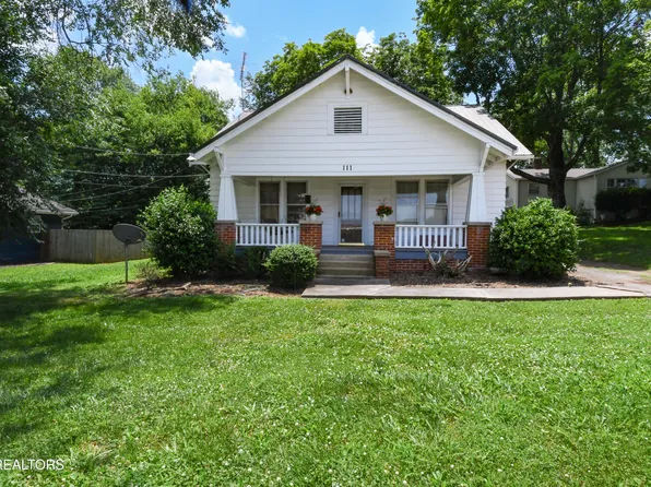 111 S Cedar St, Maryville, TN 37803