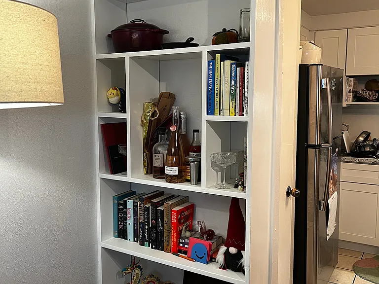 1008 N Corona St #107 — Photo 5