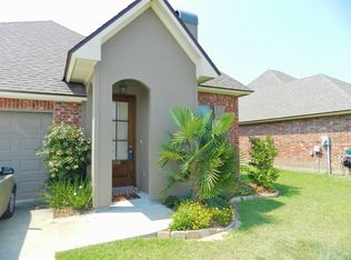 116 Troubadore Dr, Youngsville, LA 70592