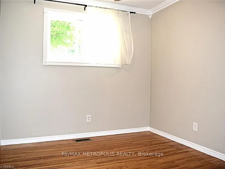 5 McCammon St #UPPER — Photo 18