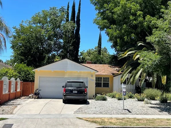 7309 Remmet Ave, Canoga Park, CA 91303