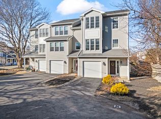 9 Long Beach Ave #13, York, ME 03909