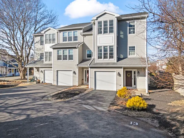 9 Long Beach Avenue #13, York, ME 03909