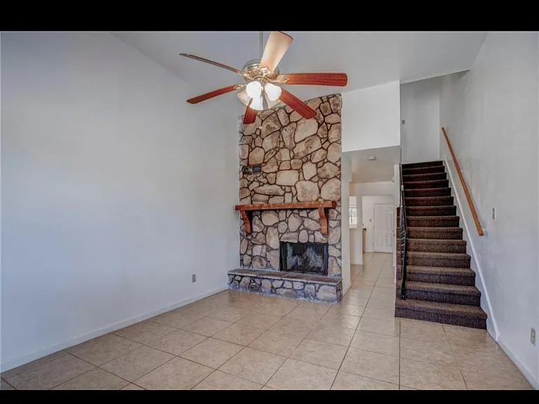 1312 Cartier Dr #A — Photo 9
