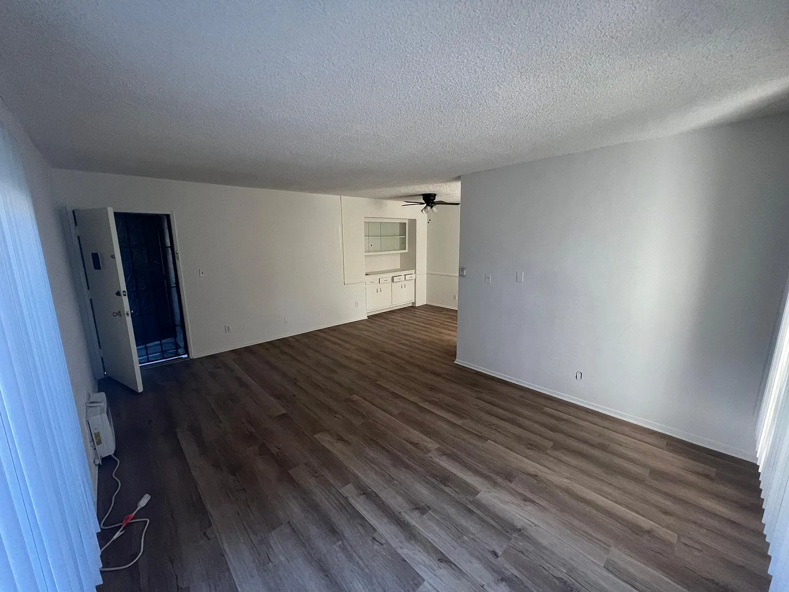 1 bed, 800 sqft, $2,250 — Photo 3