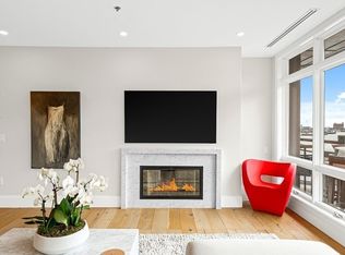 50 Battery St #PENTHOUSE 3, Boston, MA 02109