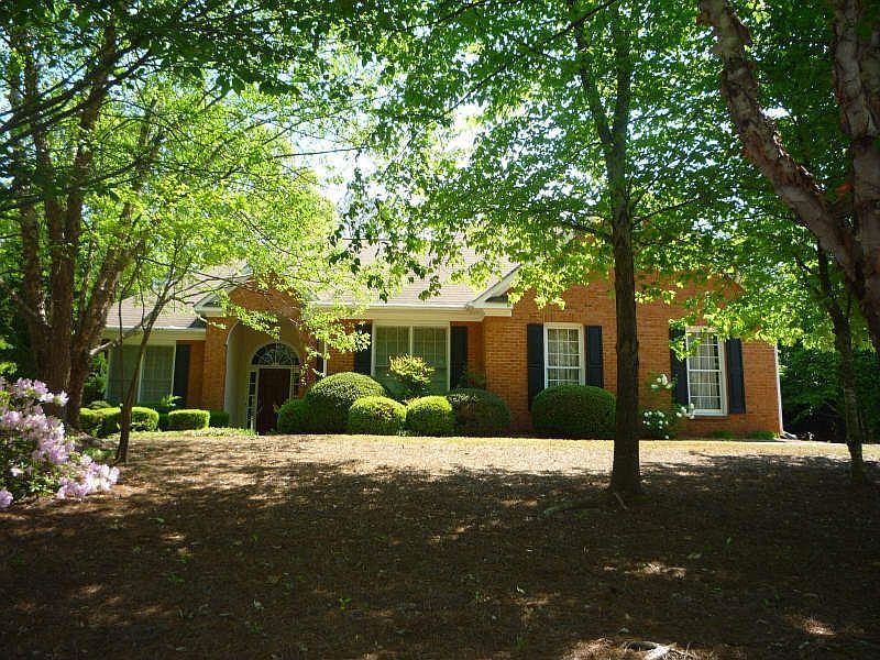 1st image of 760 Club Chase Ct