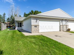 676 Appletree Ln, Moorhead, MN 56560