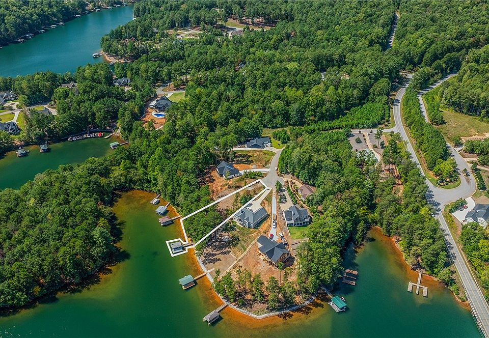 1st image of 182 Palmetto Pointe Dr