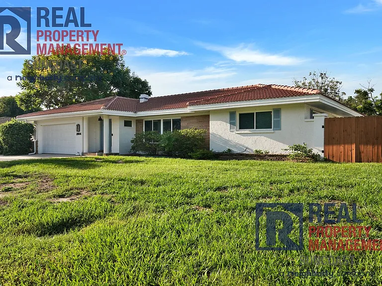 2804 Bougainvillea St — Photo 5