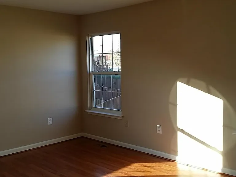 434 Lilac Ter NE — Photo 14