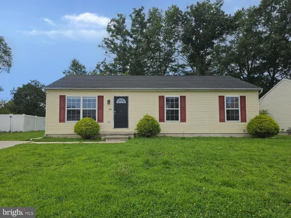341 Rainbow Ln, Vineland, NJ 08360