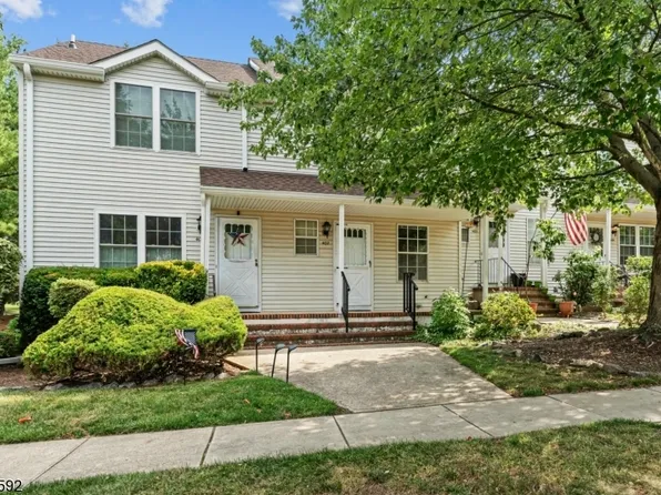 402 Wedgewood Cir, Raritan Twp., NJ 08822