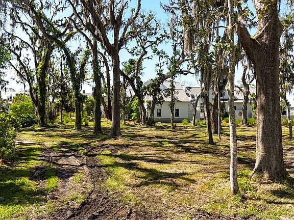 5th image of 36 Salt Hammock Ct