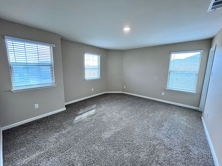 312 Tranquil Ln — Photo 31