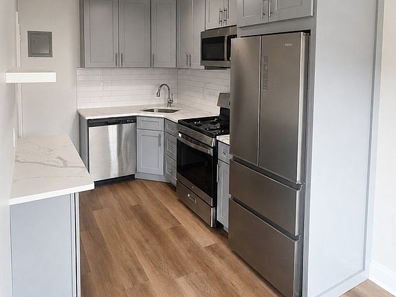 2nd image of 20-62 29th St #O3