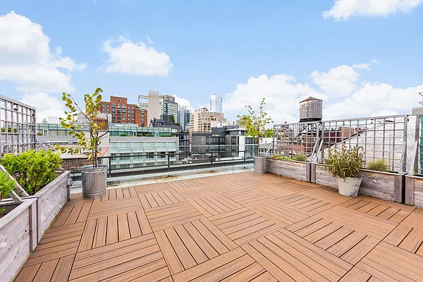 Rented by Douglas Elliman | media 14