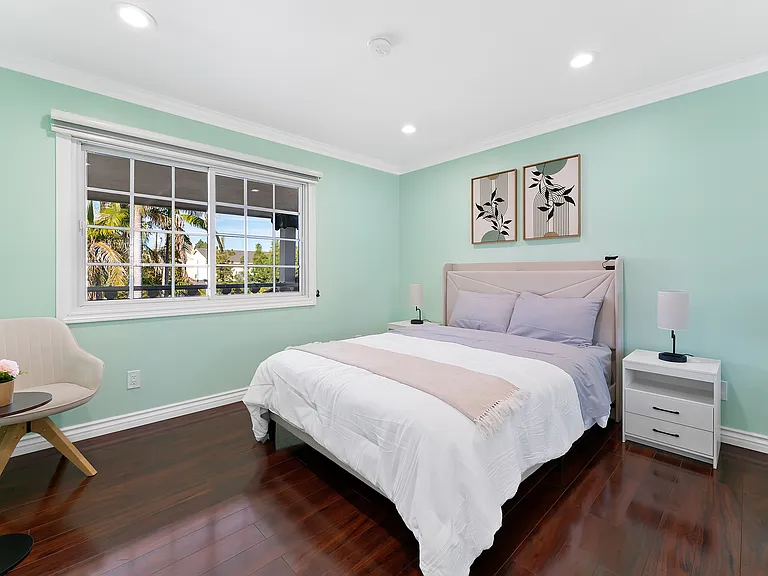 1524 W Tonia Ct — Photo 15
