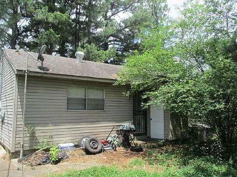 2nd image of 2312 Fairfield Dr