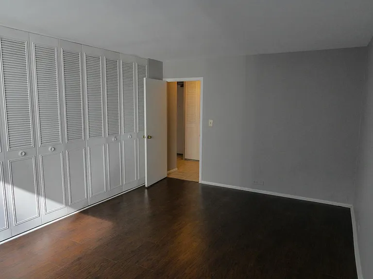 4250 N Marine Dr #1413 — Photo 7