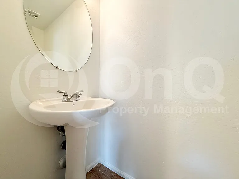 5517 W Wood St — Photo 22