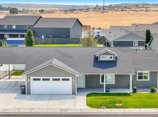 34 Grant Dr, Ephrata, WA 98823