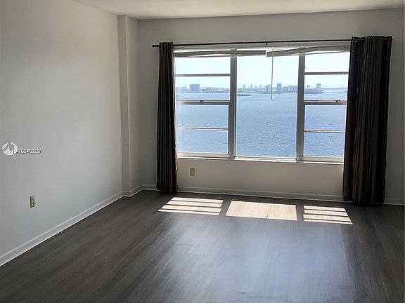 5th image of 11111 Biscayne Blvd #1510