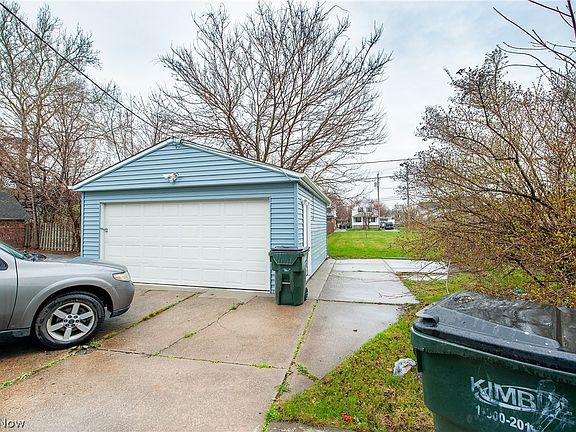 3rd image of 4017 E 54th St