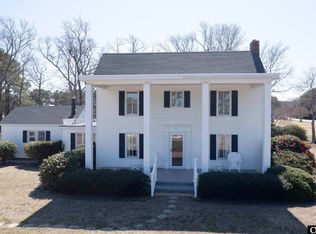 105 S Spot Rd, Powells Point, NC 27966