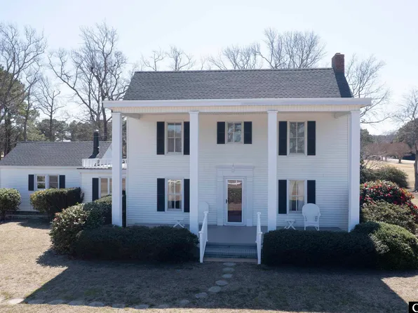 105 S Spot Rd, Powells Point, NC 27966