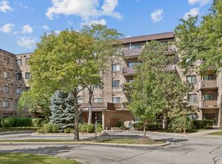 700 Wellington Ave UNIT 419, Elk Grove Village, IL 60007