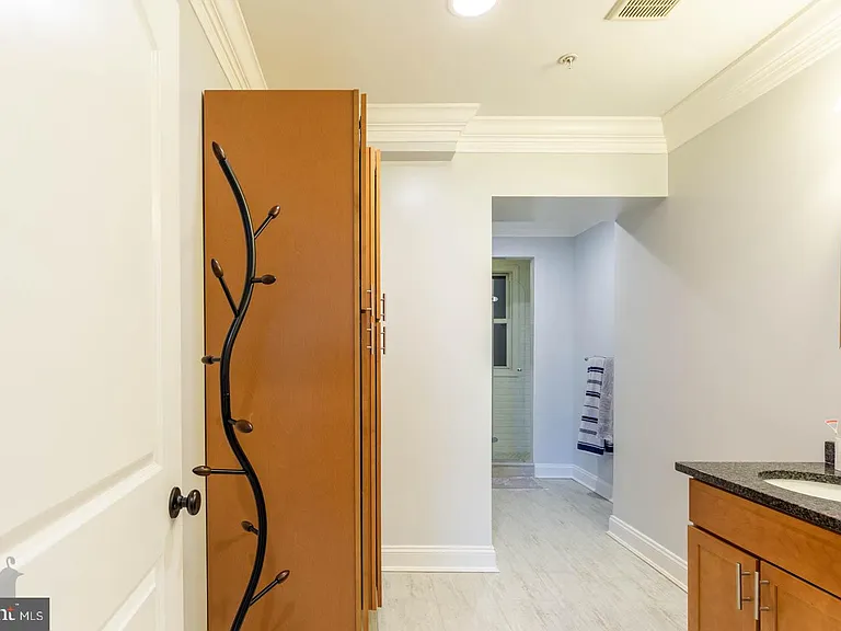 5511 Colorado Ave NW #402 — Photo 33