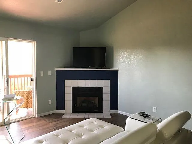 1042 Tierra Ln #201 — Photo 3