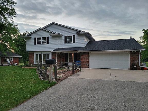 2nd image of 7564 Glencoe Dr