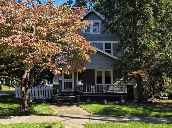 995 N Howard St, Akron, OH 44310