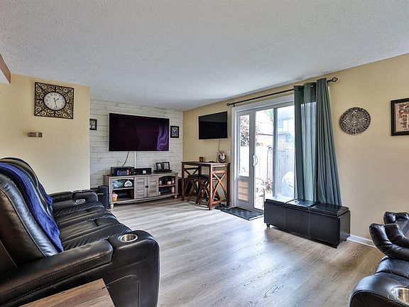 4th image of 7607 Weatherly Ct