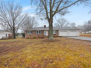 108 Highland Rd, Duncan, SC 29334