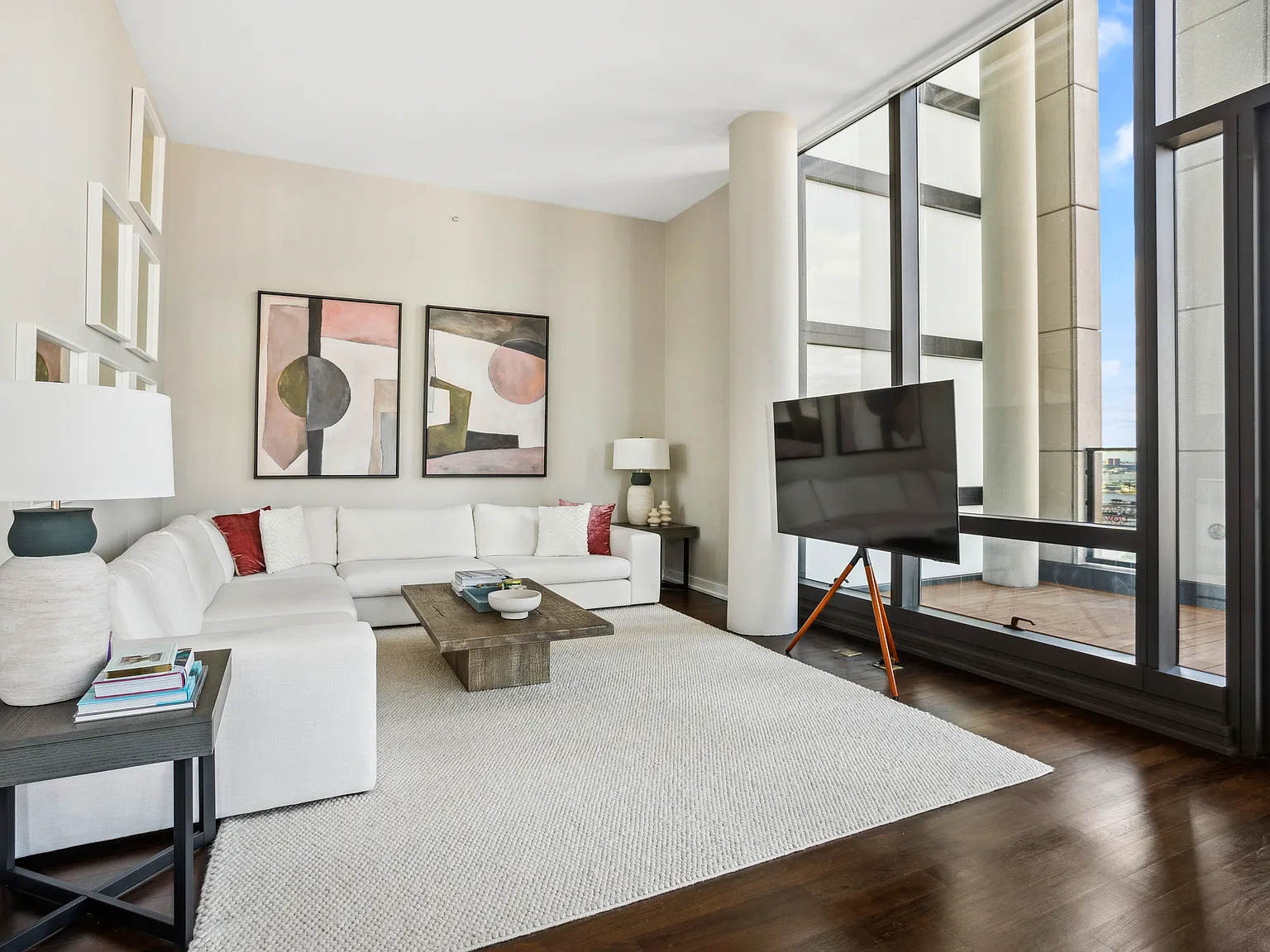 101 Warren Street — Photo 4