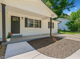 302 Davis Rd, Stockbridge, GA 30281