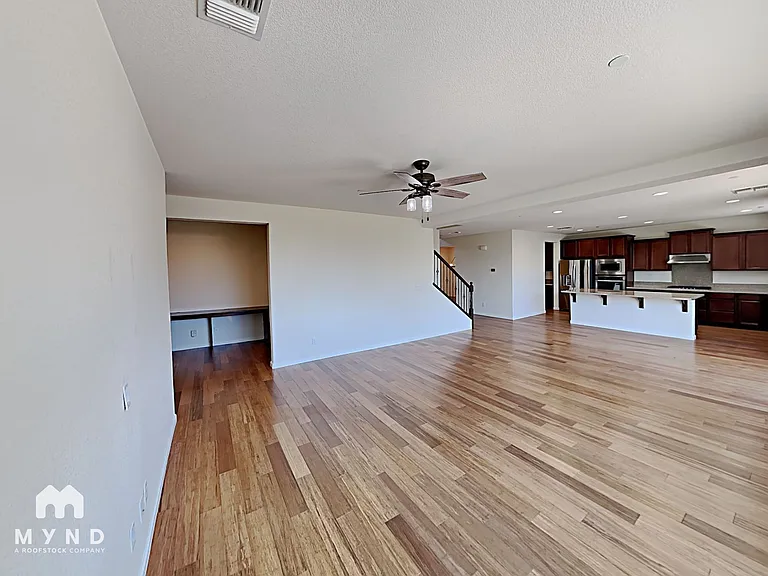 2367 Hancock Dr — Photo 5