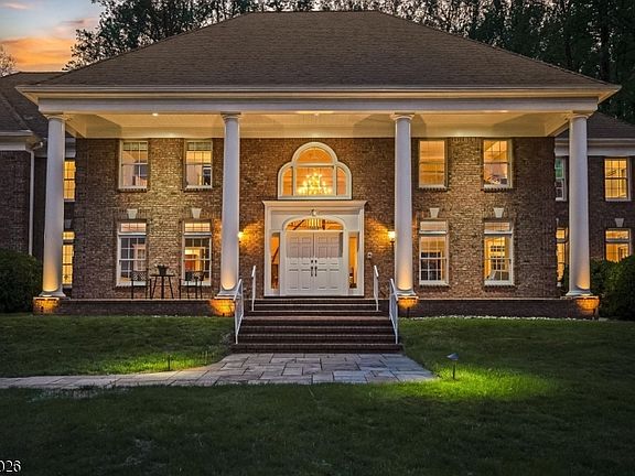 2nd image of 5 Chilton Rd