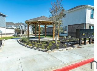 6207 Roby Dr, Arlington, TX 76001
