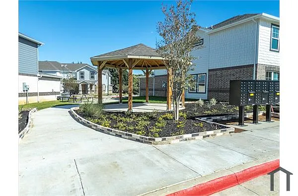 Building Photo - 6221 Wilhitte Dr