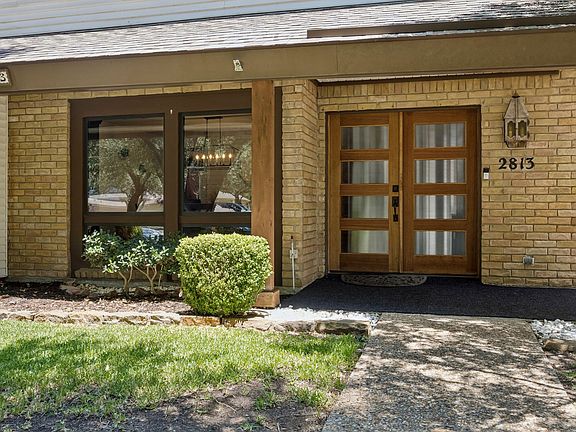 4th image of 2813 Raintree Dr